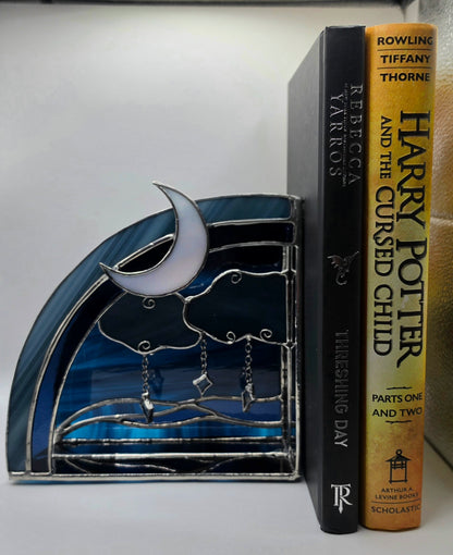 3D Stormy Night Bookend